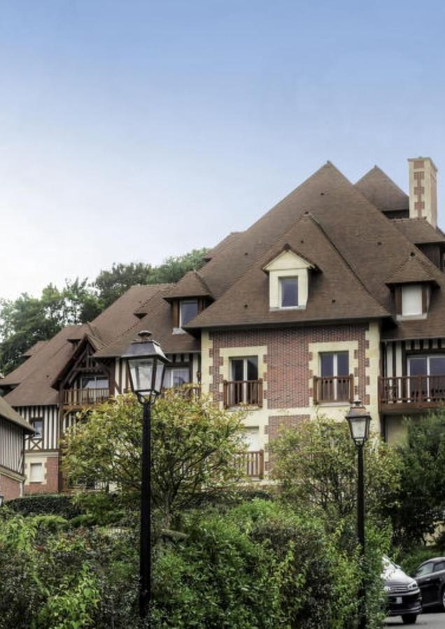 Appartement Le Bellevue à Deauville Extérieur photo